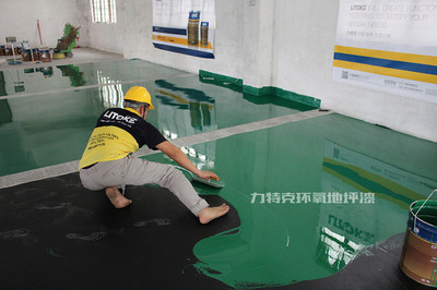 哈爾濱混凝土密封固化劑耐磨地坪施工中節省磨片的實用技巧